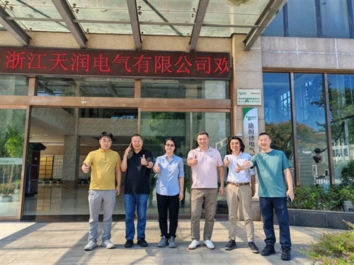 Ukrainian Clients Visit Tianrun Electric; Letter Of Intent Signed